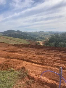 Lote/Terreno à venda, 600m² no Águas de Igaratá, Igaratá