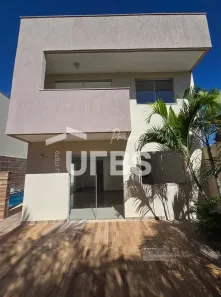 Sobrado com 3 Quartos à venda, 105m² no Parque Amazônia, Goiânia