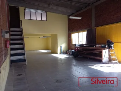 Galpão/Depósito/Armazém à venda, 230m² no Sarandi, Porto Alegre