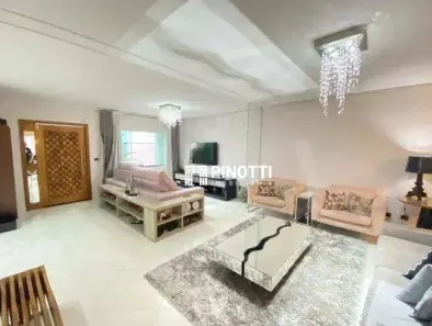 Sobrado com 4 Quartos para alugar, 450m² no Independência, São Bernardo do Campo