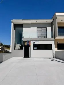 Casa de Condomínio com 3 Quartos à venda, 134m² no ARAÇARIGUAMA, Araçariguama