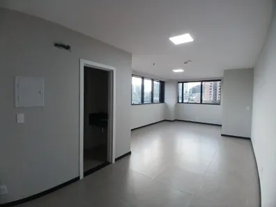 Sala Comercial para alugar, 40m² no Vila Medon, Americana