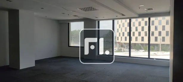 Sala Comercial para alugar, 380m² no Dezoito do Forte Empresarial/Alphaville., Barueri