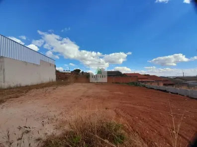 Lote/Terreno à venda, 10m² no Residencial Itatiaia, Anápolis
