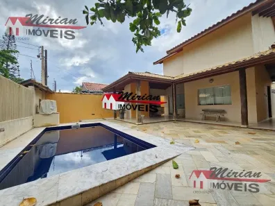 Sobrado com 3 Quartos à venda, 300m² no Cidade Nova Peruíbe, Peruíbe