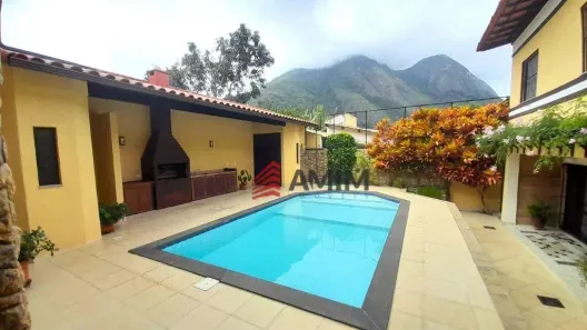 Casa com 5 Quartos à venda, 455m² no Itacoatiara, Niterói
