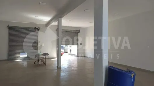 Ponto Comercial para alugar, 160m² no Aclimação, Uberlândia