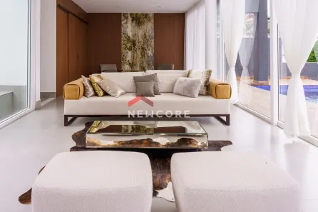 Casa de Condomínio com 4 Quartos à venda, 600m² no São Paulo II, Cotia