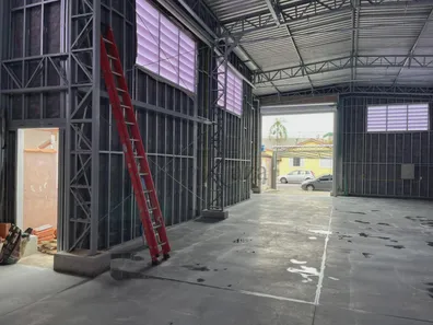 Galpão/Depósito/Armazém com 1 Quarto para alugar, 250m² no Jardim São Dimas, São José dos Campos