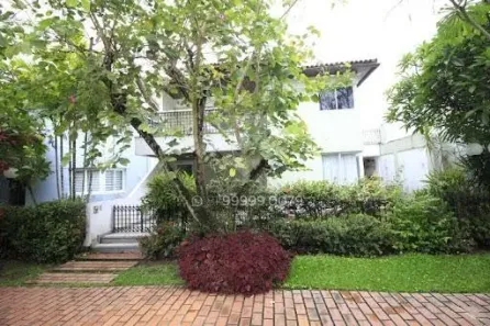 Casa de Condomínio com 6 Quartos à venda, 235m² no Poço, Recife