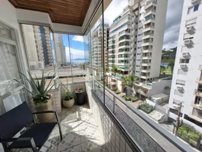 Apartamento com 3 Quartos à venda, 170m² no Centro, Florianópolis