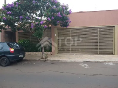 Casa com 3 Quartos à venda, 250m² no Chácara São João, São Carlos