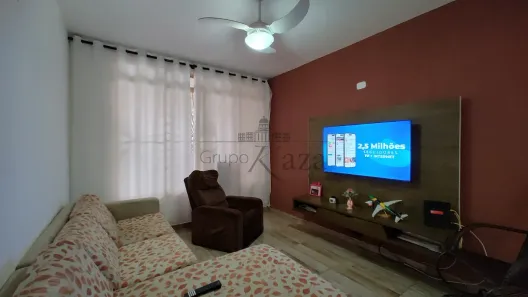 Sobrado com 4 Quartos à venda, 156m² no Jardim Santa Maria, Jacareí