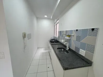Apartamento com 2 Quartos à venda, 45m² no Industrial, Camaçari