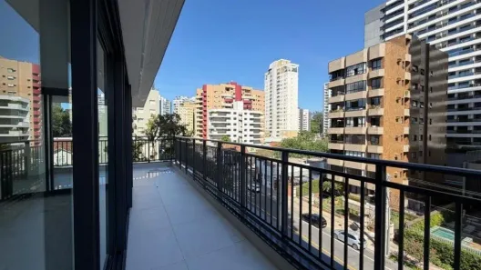 Apartamento com 4 Quartos à venda, 176m² no Centro, Joinville