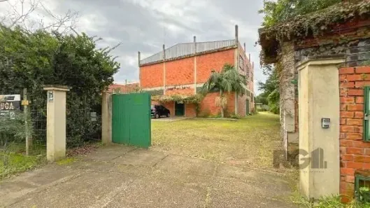 Galpão/Depósito/Armazém para alugar, 500m² no Restinga, Porto Alegre