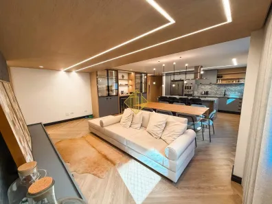 Apartamento com 2 Quartos à venda, 113m² no Centro, Cascavel