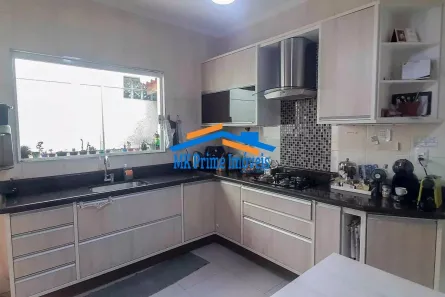 Sobrado com 3 Quartos à venda, 159m² no Jardim das Flores, Osasco