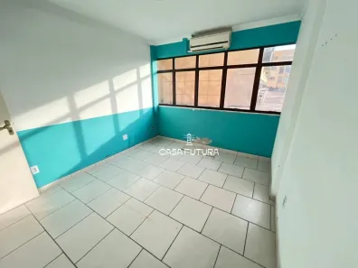 Sala Comercial à venda, 34m² no Vila Santa Cecília, Volta Redonda