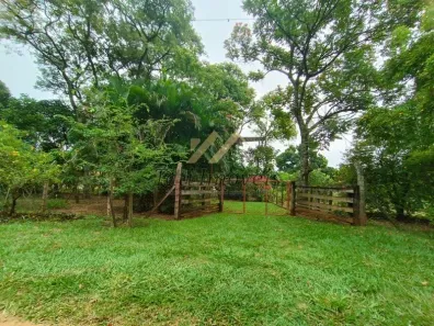 Fazenda/Sítio com 2 Quartos à venda, 180m² no Loteamento Aracê de Santo Antonio II, São Carlos