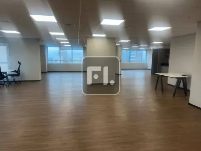 Sala Comercial para alugar, 250m² no Alphaville Empresarial, Barueri