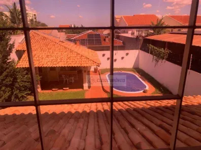 Sobrado com 3 Quartos à venda, 348m² no Jardim Itália, Cuiabá