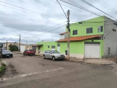 Casa com 7 Quartos à venda, 300m² no Setor Residencial Oeste, Brasília
