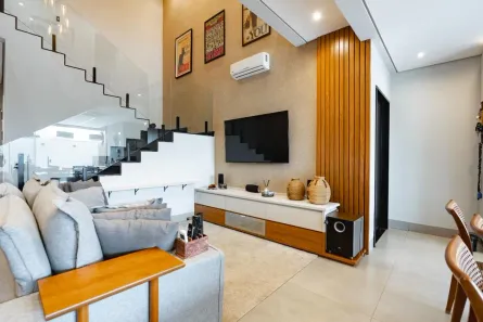 Sobrado com 3 Quartos à venda, 220m² no Jardim Cidade Monções, Maringá