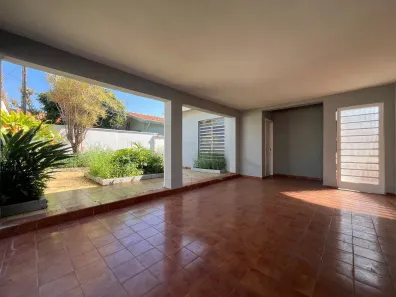 Casa com 3 Quartos à venda, 168m² no Jardim Monumento, Piracicaba