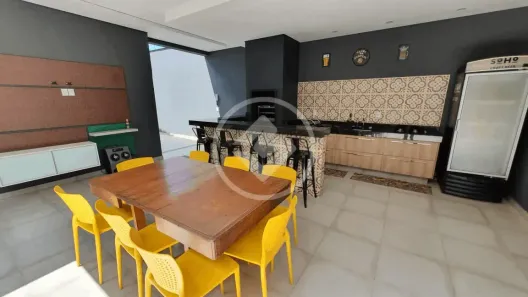 Casa com 3 Quartos à venda, 189m² no Dona Zulmira, Uberlândia