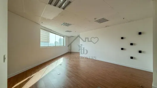 Sala Comercial para alugar, 59m² no Dezoito do Forte Empresarial/Alphaville., Barueri