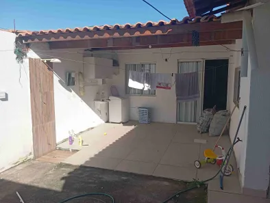 Casa de Condomínio com 2 Quartos à venda, 47m² no Parque Santa Clara, Campos dos Goytacazes