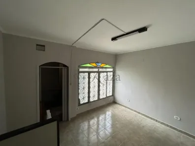 Sobrado com 6 Quartos à venda, 260m² no Saúde, São Paulo