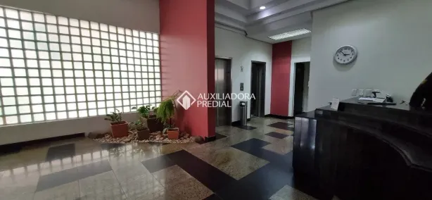Sala Comercial com 1 Quarto para alugar, 41m² no Menino Deus, Porto Alegre