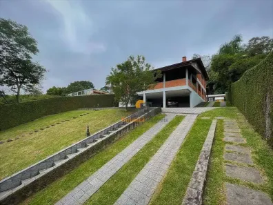 Sobrado com 4 Quartos à venda, 743m² no Granja Viana, Cotia