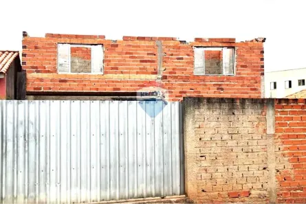 Lote/Terreno à venda, 168m² no Vila dos Florianos, Salto de Pirapora