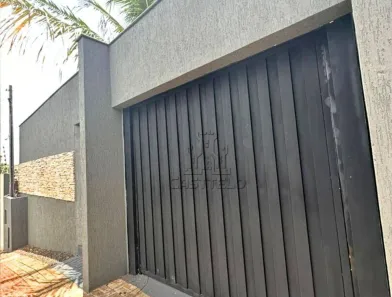 Casa com 2 Quartos à venda, 93m² no Jardim Colúmbia D, Londrina