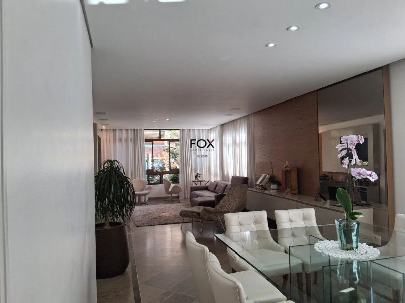 Apartamento com 4 quartos — Sion, Belo Horizonte