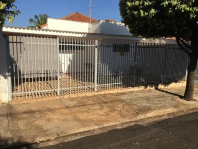 Casa com 4 Quartos à venda, 187m² no Parque Industrial, São José do Rio Preto