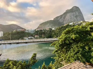 Casa de Condomínio com 4 Quartos para alugar, 300m² no Joá, Rio de Janeiro