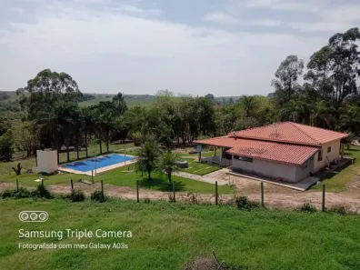 Fazenda/Sítio com 3 Quartos à venda, 160m² no Jardim Panorama, Monte Mor