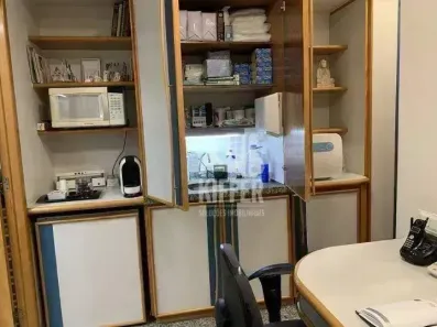 Sala Comercial à venda, 35m² no Centro, Niterói
