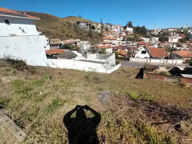Lote/Terreno à venda, 300m² no Parque Vivaldi Leite Ribeiro, Poços de Caldas