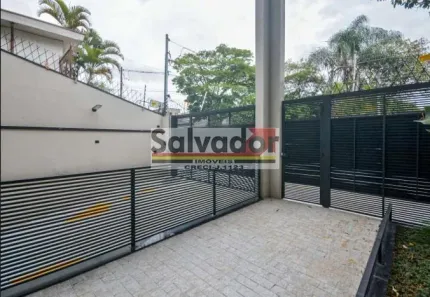 Sala Comercial para alugar, 900m² no Vila Monumento, São Paulo