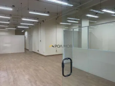 Ponto Comercial para alugar, 450m² no Boa Vista, Porto Alegre