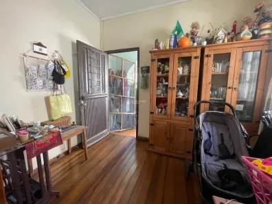 Casa com 4 Quartos à venda, 190m² no Partenon, Porto Alegre