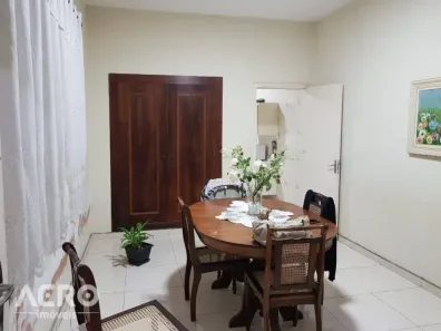 Casa com 3 Quartos à venda, 143m² no Vila Nova Santa Clara, Bauru