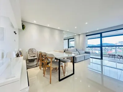 Apartamento com 3 Quartos à venda, 91m² no Balneário, Florianópolis