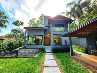 Casa de Condomínio com 3 Quartos à venda, 220m² no Caraguatá, Mairiporã