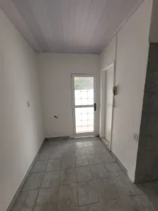 Casa com 1 Quarto para alugar, 44m² no Rocha Miranda, Rio de Janeiro